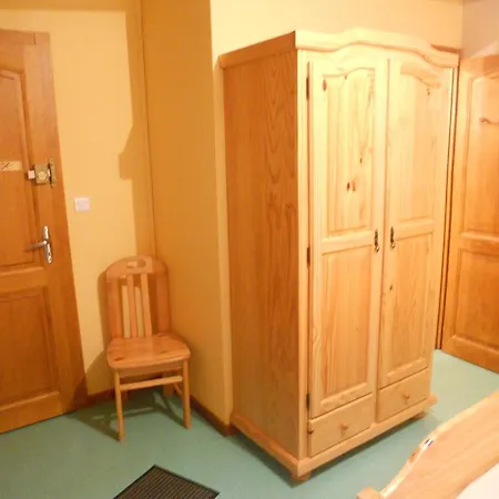 Du Saut Des Cuves 2*