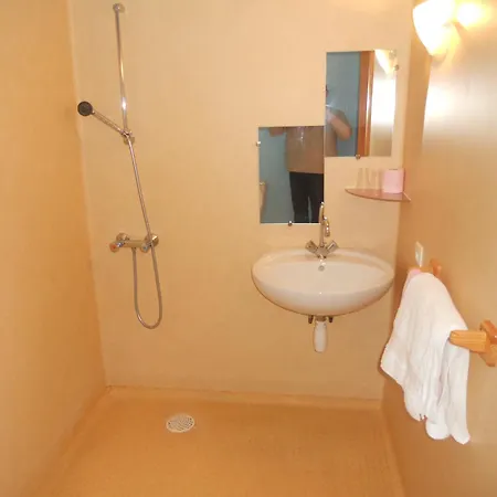 Hotel Du Saut Des Cuves 2*