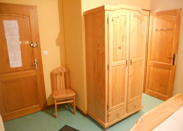 Du Saut Des Cuves 2*