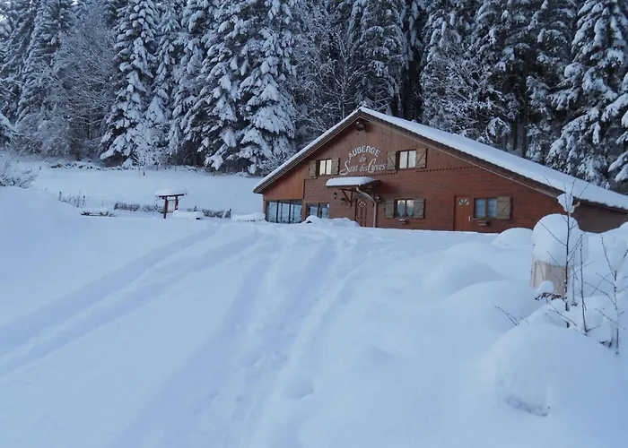 ホテル Du Saut Des Cuves クソンリュプト・ロンジュメール
